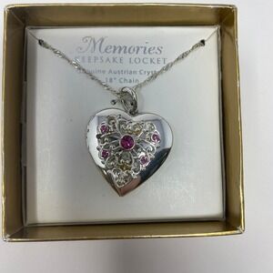 Memories Keepsake Locket Necklace Heart Pendant Silver Tone Pink Austrian